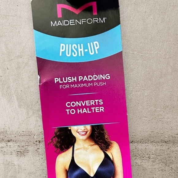 MaidenForm NEW Woman’s Fuchsia Push up bra. - Picture 3 of 4